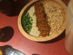 -谭鸭血老火锅(龙湖宝山天街店)