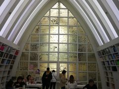 -钟书阁(松江泰晤士小镇店)