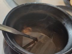 -八府香鸭·啫啫煲(华山路店)