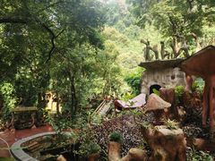 -天门沟九州驿站树上汤泉