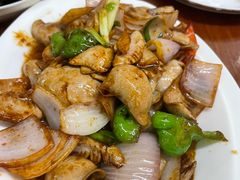 -胡子饮食店