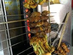 -胡记烧烤(黄山新村总店)