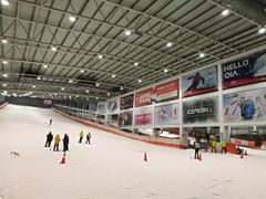 -乔波室内滑雪场