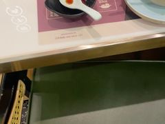 -洪氏嗨捞·猪肚鸡火锅(阳光天地店)