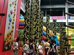 -蒙特利亲子乐园