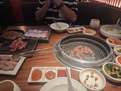 -烧肉一番·新韩式炭火烤肉(大岭山店)