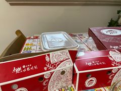 -必胜客(龙吴宅急送店)