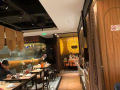 -耶里夏丽·丝路新疆菜·清真食品(徐汇南丹东路臻选店)