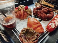 -BUTTERFUL&CREAMOROUS 黄油与面包(万象城店)