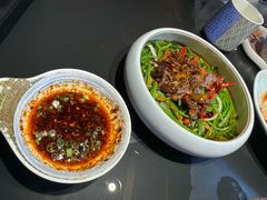 -桥边小楼·手工云南菜·古城观景小楼