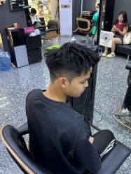 -藤野造型专业烫染接发