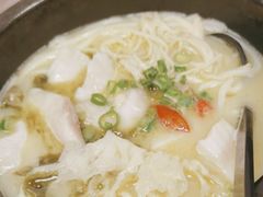 -灵芝妹子米线(瓦房店新玛特店)