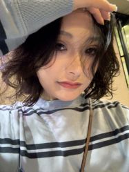 -十六番发型师事务所