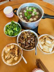 -米兰婚纱摄影轻奢化定制(深圳罗湖总店)