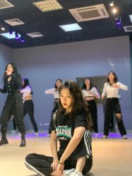 -DL专业爵士舞街舞工作室