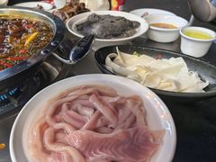 -叶二姐九尺鹅肠火锅(南部新城店)