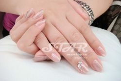 点击看大图 知性小星纱-STAR美甲店