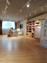 -涂tu指甲日式美甲美睫店