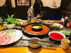 -蜀辣居鲜货老火锅(红牌楼店)