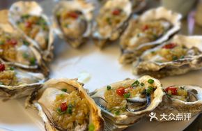 Original Roasted Large Star Brand Oysters