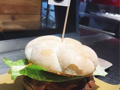 -麦当劳(新王府井店)