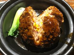 咸蛋黄狮子头-金枝玉叶上海人家食府(三里河店)