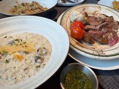 -MONICH牛排融合餐厅(和义大道购物中心店)