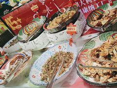 -四囍码头海鲜烧烤自助火锅(外滩南京东路悦荟广场店)
