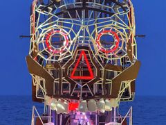 -北戴河碧螺塔海上酒吧公园