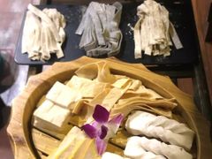 -滇釜火锅·能喝汤的火锅(车公庄店)