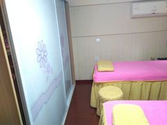 -初心正骨艾灸养生馆