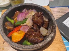石锅黑椒焗排骨-大头力茶餐厅(花都融创茂店)
