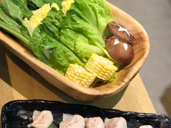 杂菜拼盘-顺德公广东猪肚鸡·煲仔饭(白石洲店)