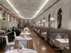 -王府井酒店(金桥港湾店)