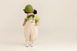 -小脚丫专业儿童摄影店