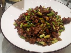 老坛酸菜牛肉-雅和睿景·商务宴·风味土窑鸡(花博汇店)