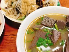 -春雨羊汤店(广开四马路总店)