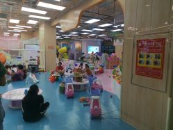 -小Q亲子乐园(童年时光店)