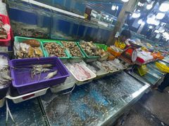 -拉威海鲜市场