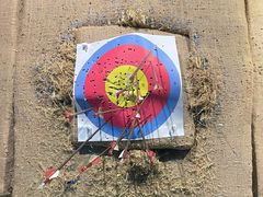 -顶峰射箭俱乐部(城东路店)