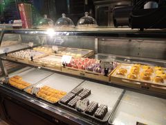 面包甜点陈列柜-武汉冠生園(吉庆街店)