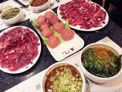 -名门潮牛·鲜牛肉海鲜火锅.烧烤自助餐厅(诚丰广场店)