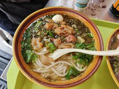 -花溪牛肉粉(八鸽岩店)