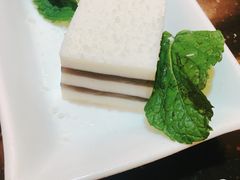 白玉紫米甜甜-避风塘·老港味餐厅(虹口龙之梦店)