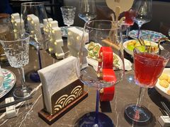 -海派悦庭·海胆烧麦·新融合菜(凯德广场店)