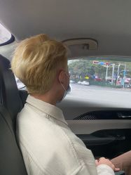 -藤野造型·烫发染发
