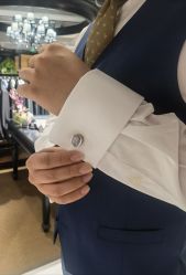 -BRANS PORO布朗斯伯勒西装高级定制·瑞璞西装(金陵店)