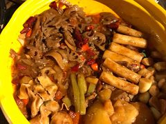 -多嘴超级肉蟹煲(吉林财富购物广场店)