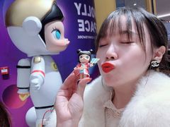 -泡泡玛特POPMART(国金街店)