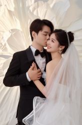 -第一夫人婚纱摄影(南京店)